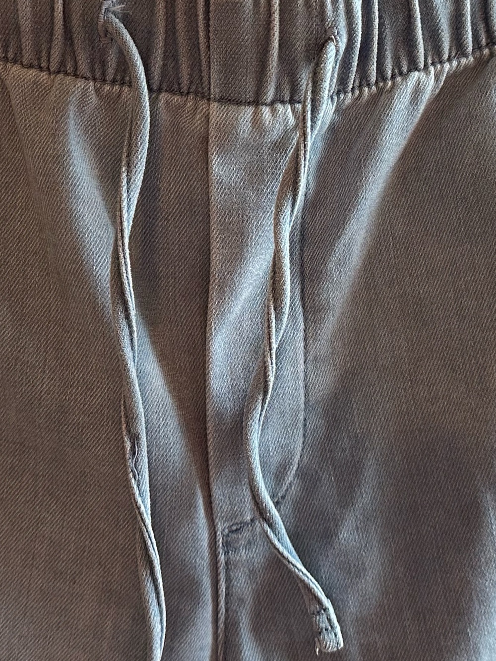 American Eagle Outfitters Light Gray Wide Leg Jeans (M) - Picture 2 of 4